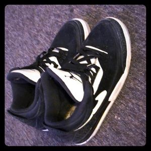 Air Jordan and in are a good condition